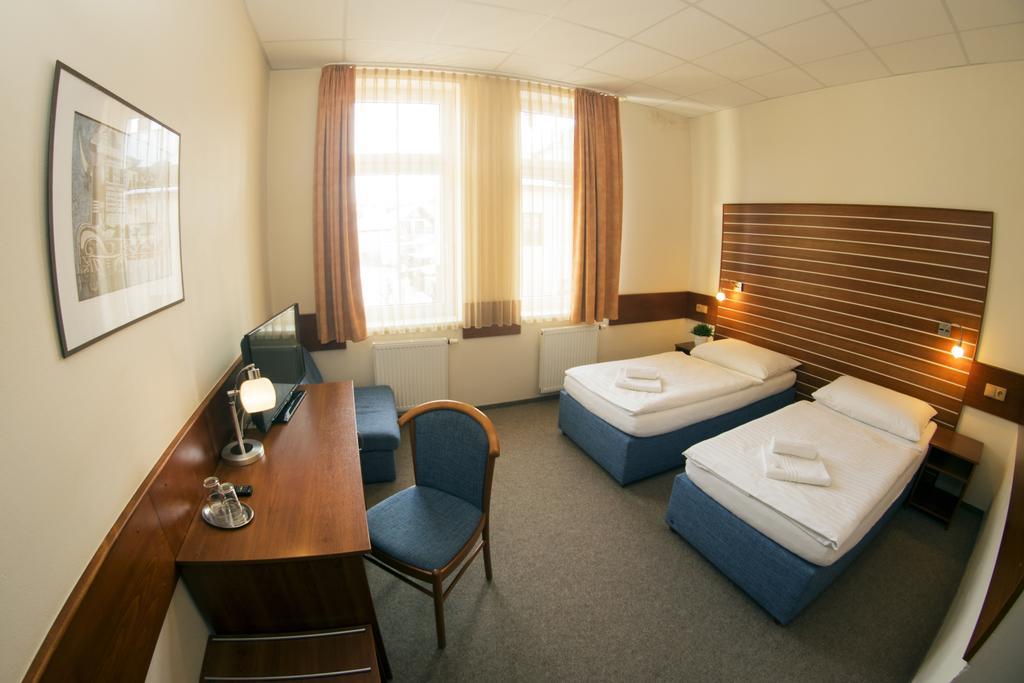 Hotel Karel Iv. Турнов Номер фото